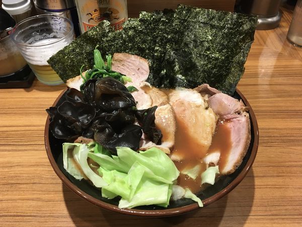 「キリン一番搾り生→チャーシューメン＋キャベツ＋キクラゲ＋のり」@横浜家系らーめん 輝道家の写真