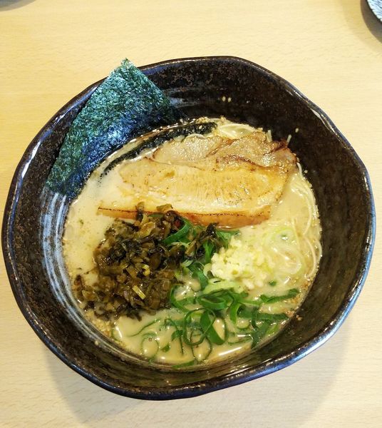 「豚骨ラーメン 664円＋税」@一骨麺 知多店の写真