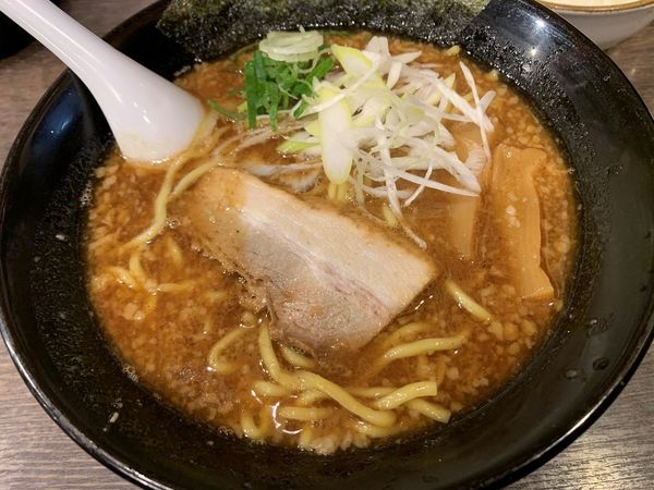 「節骨こってりらーめん」@節骨麺たいぞう 葛西店の写真