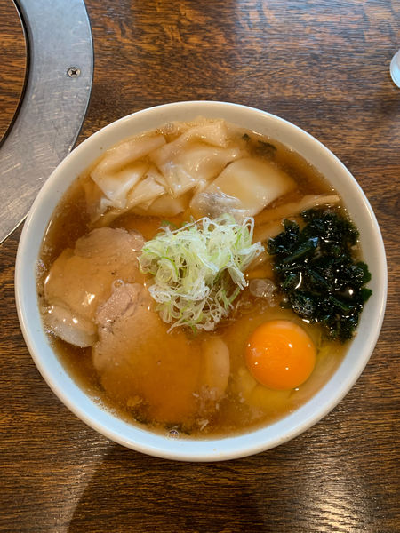「チャーシュー支那そばTPワンタンTP生卵」@支那そば 満天一高家の写真
