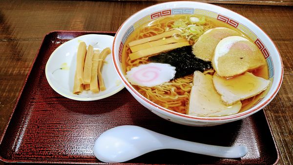 「中華そば(並)＋メンマ」@名代三角そばやの写真