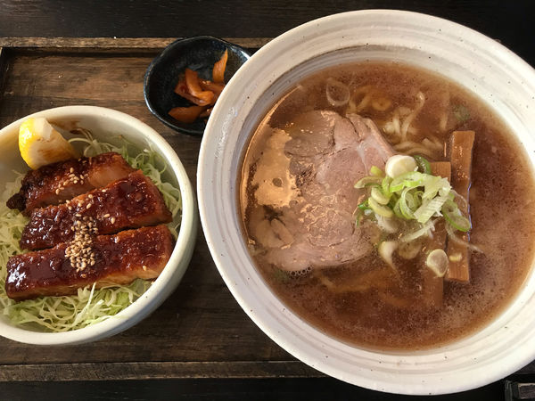 「醤油ラーメン　ハーフソースカツ丼」@蔵一の写真