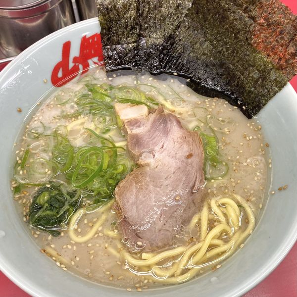 「塩ラーメン」@ラーメン山岡家 新すすきの店の写真