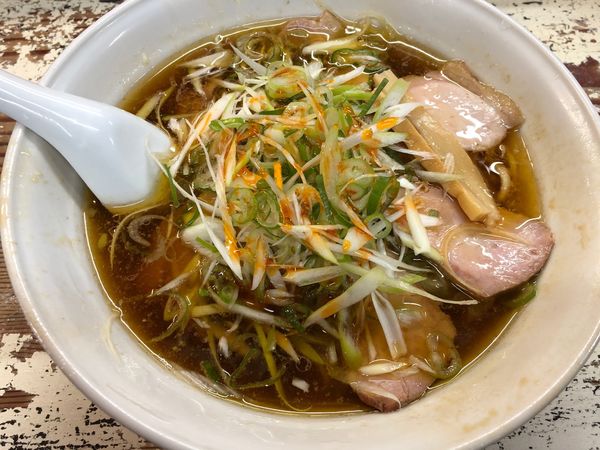 「手打ちネギチャーシューワンタンメン：1210円」@手打 焔の写真