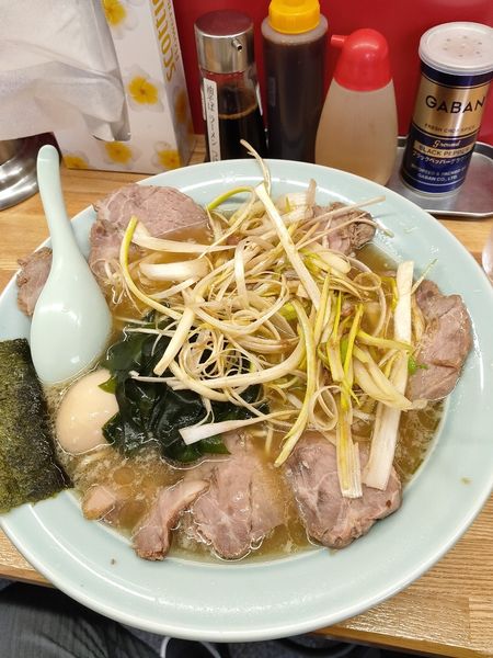 「ネギチャーシューメン中盛」@ラーメンショップ 堀切店の写真