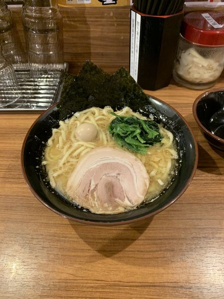 「ラーメン（スタンプで無料）」@横浜家系ラーメン 横浜道 野田蕃昌店の写真