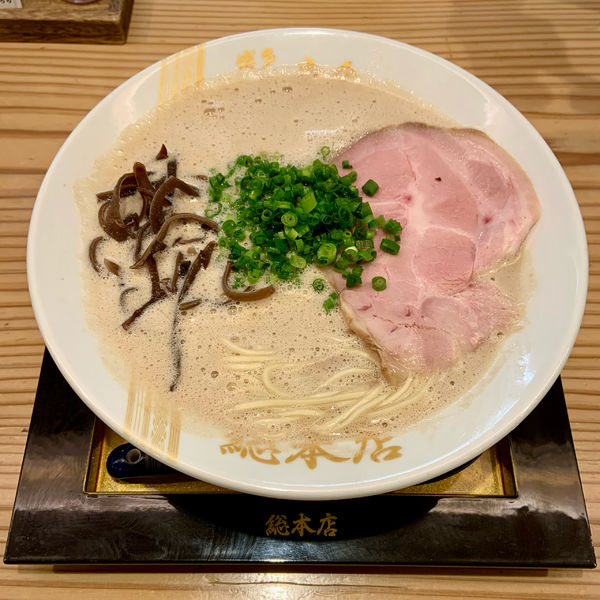 「ラーメン (680円)」@博多一幸舎 総本店の写真