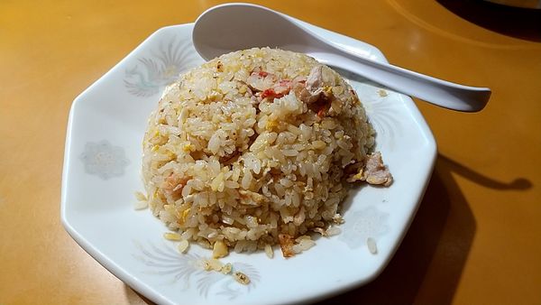 「カニチャーハン（９００円）」@樹利の写真