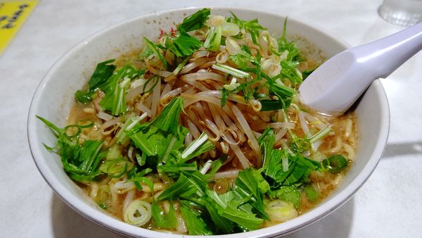 「やまさんラーメン(大もり)７００円」@ラーメン寺子屋やまさんの写真