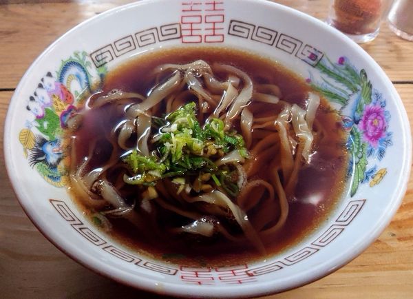 「支那そば」@信濃屋の写真