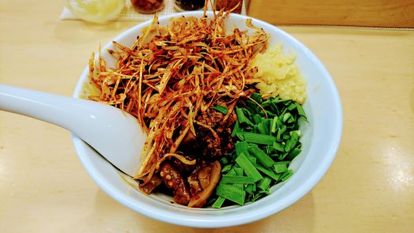 「台湾まぜそば(後入れちょこっとライス付)＋赤辛ネギ」@ラーメン屋 つるんの写真