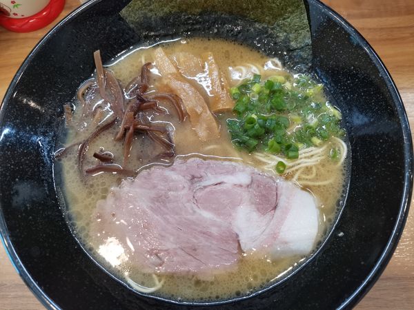 「豚骨ラーメン」@とんこつらーめん 千軒の写真