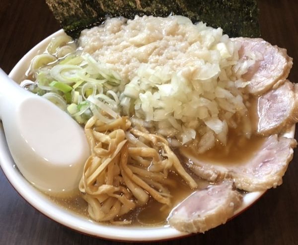 「ラーメン小　玉ねぎ　身入り」@手打ち中華そば 酒田の写真