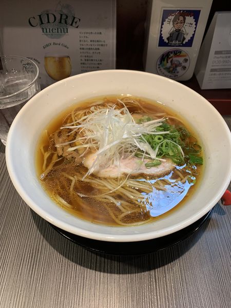 「醤油らーめん 850円」@柳麺 呉田-goden-の写真