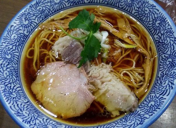 「[限定]鶏そば　醤油」@煮干しつけ麺 宮元の写真