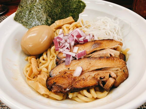 「鶏油まぜそば」@麺や 睡蓮の写真