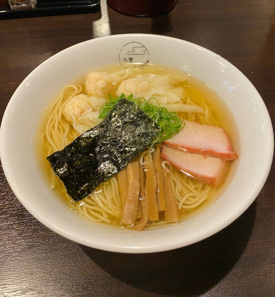 「エビワンタンメン 白 (ハーフ・3個) ¥1000」@八雲の写真