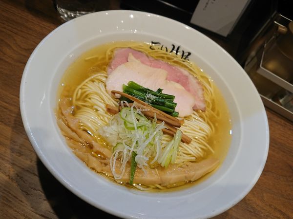 「川俣シャモ中華そば 塩味 750円」@仙台 自家製麺 こいけ屋の写真