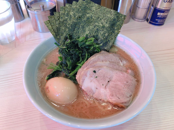 「限定極み　並」@家系 武の極みの写真