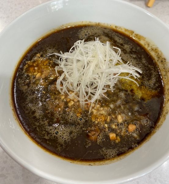 「【限定】黒ごま担々麺　１２００円」@ラーメン星印の写真