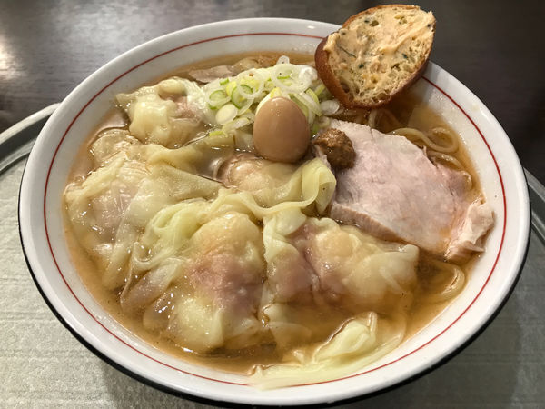 「【限定】海老塩プレミアム + 海老ワンタン」@らー神 心温の写真