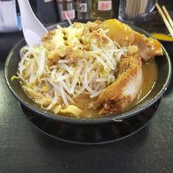 らーめん(醤油)+豚増し
