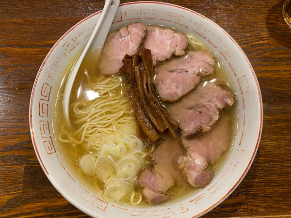 「中華そば 1.5玉 750円　焼豚 200円」@中華そば さとう 大船店の写真