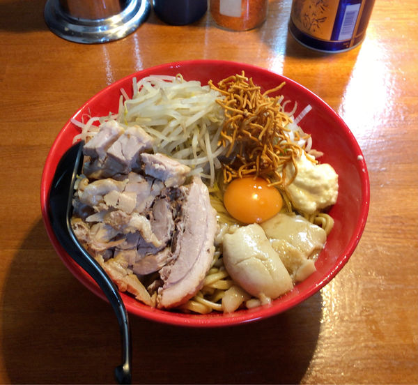 「大ラーメン(豚一枚(汁なしそば」@麺屋 もりのの写真