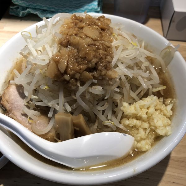 「810ラーメン　810円」@麺屋810の写真