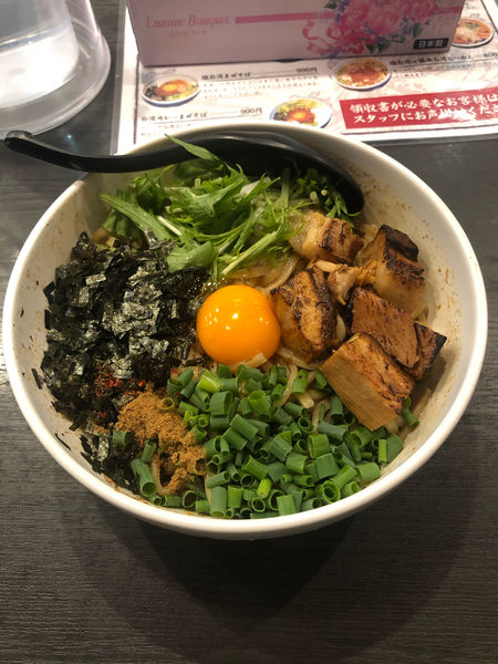 「看板まぜそば」@らーめんまぜそば あらし 名駅店の写真