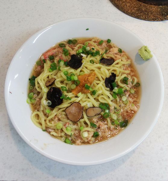 「(限定) カニあんかけまぜそば～トリュフ添え～ 830円」@麺屋 久兵衛の写真