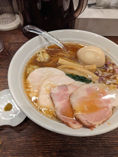 「特製貝出汁醤油そは」@貝出汁 中華そば 竹祥の写真