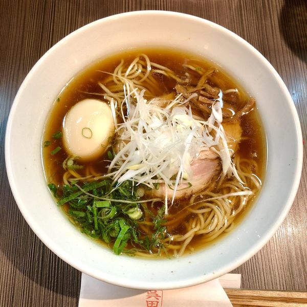 「醤油らーめん￥850＋味玉￥100」@柳麺 呉田-goden-の写真