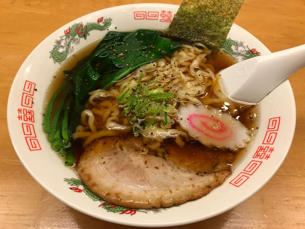 「本格白河ラーメン　715円」@炭焼Dining 匠の写真