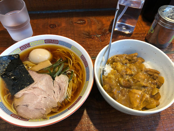 「濃口煮干鰮味玉らーめん」@煮干鰮ラーメン圓 たま館店の写真