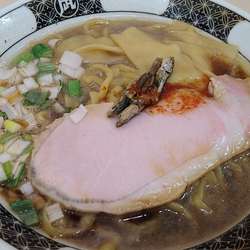 すごい煮干しラーメン醤油　中盛り　¥970