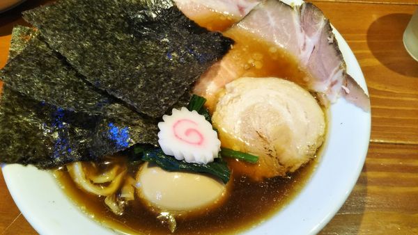 「特製中華そば」@麺屋 真心の写真