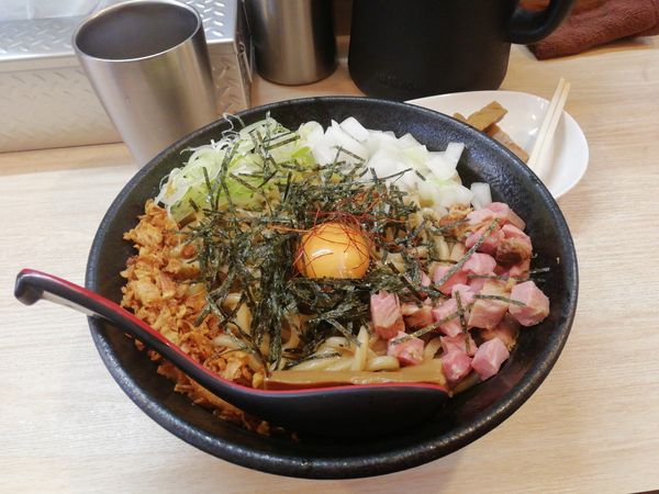 「まぜそば大盛400g¥730中瓶ビール¥350メンマ¥150」@麺屋きころく 練馬氷川台店の写真