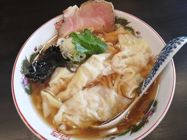 「ワンタン正油¥980＋半チャーハン¥320」@メンショップ アキラの写真