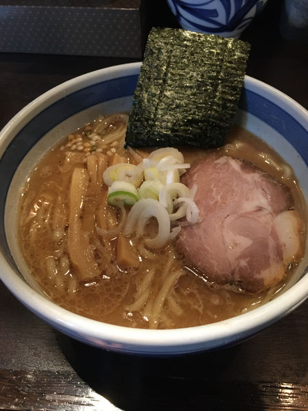 「らーめん大盛り」@九段 斑鳩 市ヶ谷本店の写真