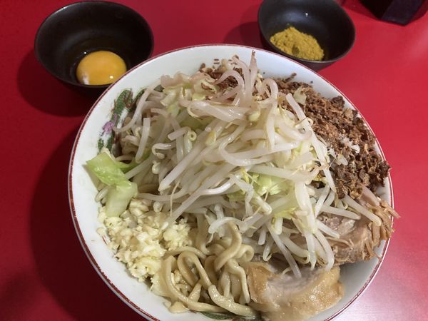 「汁なし¥800+¥100+カレースパイス¥50」@ラーメン二郎 札幌店の写真