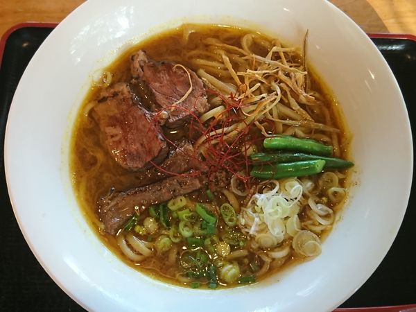 「紫峰牛のカレーらー麺 ￥860」@牛骨ロックの写真