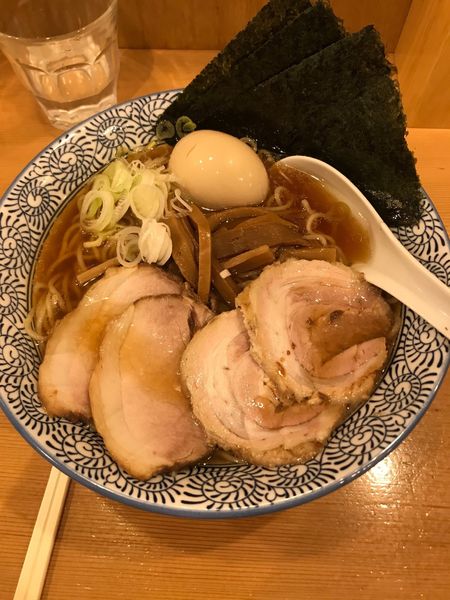 「特製中華そば（大盛）」@中華そば 笑歩の写真