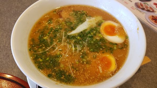 「スサノオラーメン」@出雲の國 麺家 出雲縁結び空港店の写真