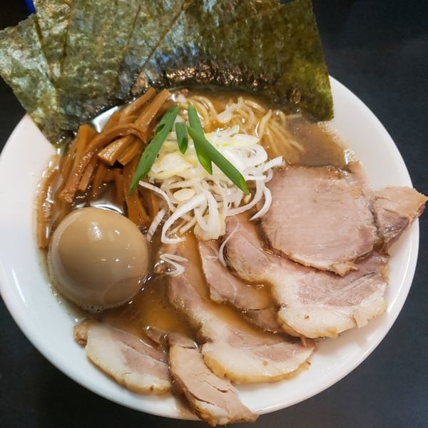 「【限定】高いところから失礼します(860)全増し(550)」@麺処 晴の写真