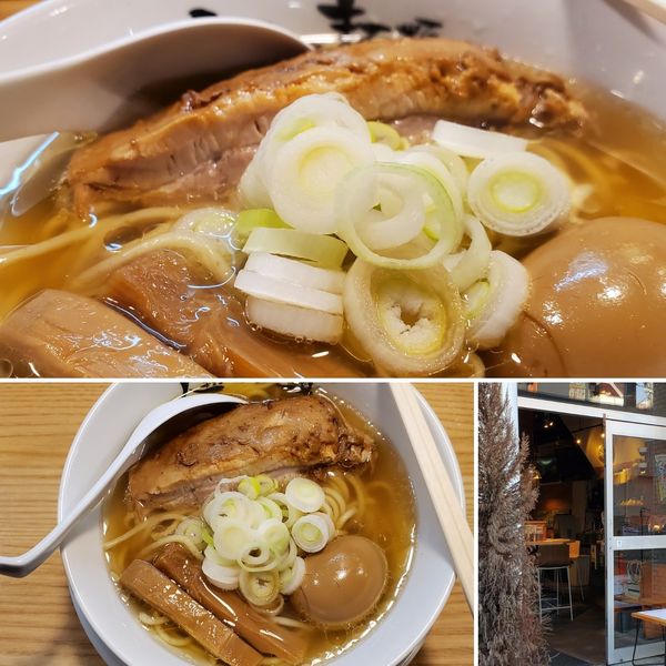 「らーめんmacro焼豚・メンマ厚、煮玉子(連食サービス)」@人類みな麺類の写真