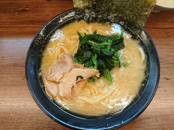 「醤油ラーメン￥710(ライスサービス)」@横浜家系ラーメン 駒込家の写真