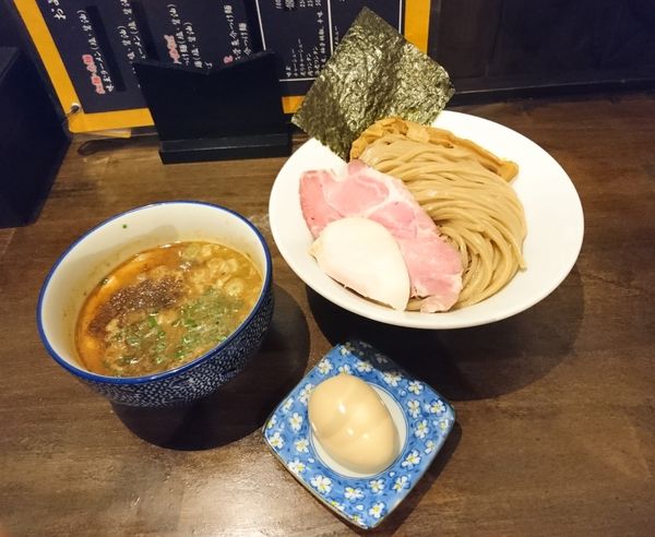 「味玉豚骨魚介つけ麺 中盛」@麺屋 食べいろの写真