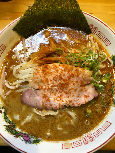 「辛いラーメン」@なるめんの写真
