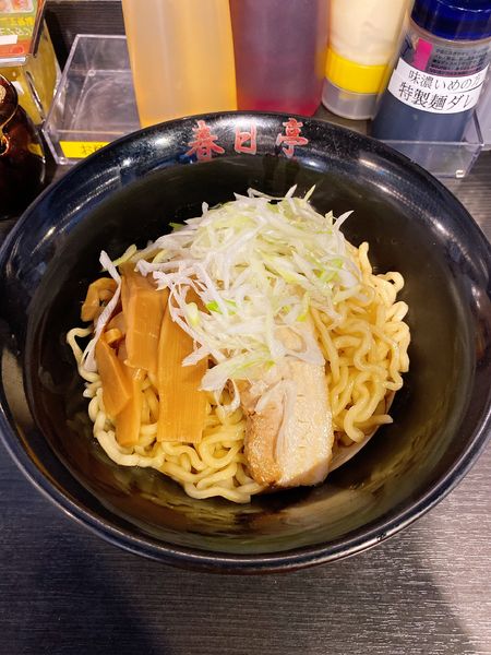 「醤油油そば」@油そば 春日亭 神田店の写真